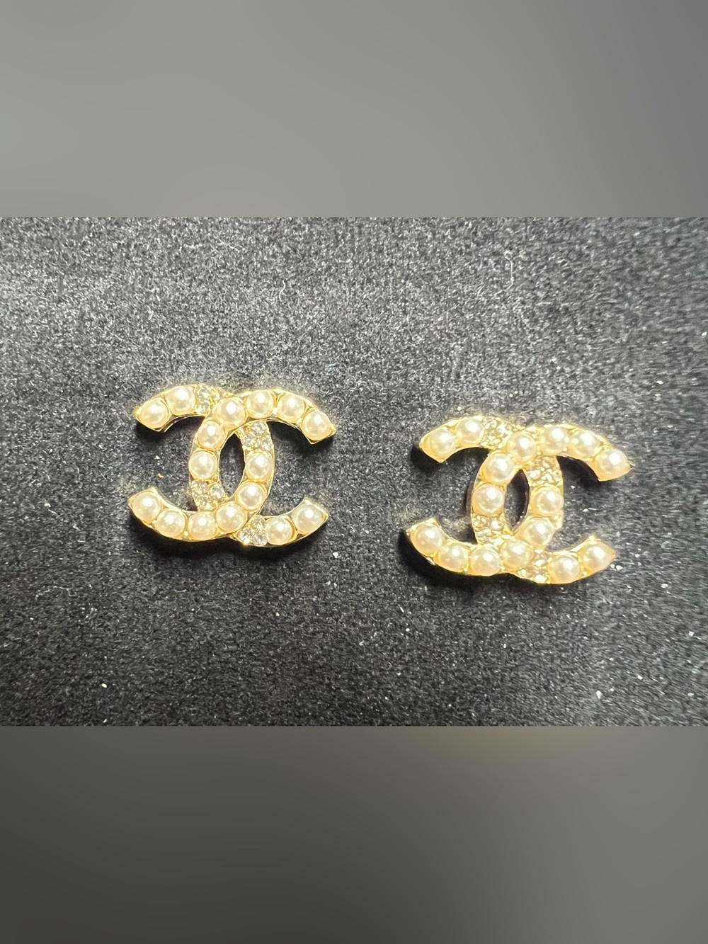 ChaneI Faux Pearl and Crystal Logo Stud Earrings For Pierced Ears NEW